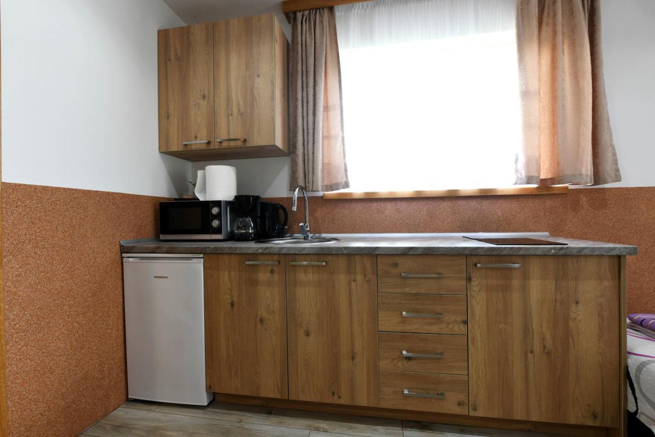 Apartman Jakov Rakovica Dış mekan fotoğraf